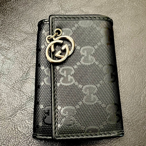 Gucci 6-key Leather key case - Picture 1 of 3